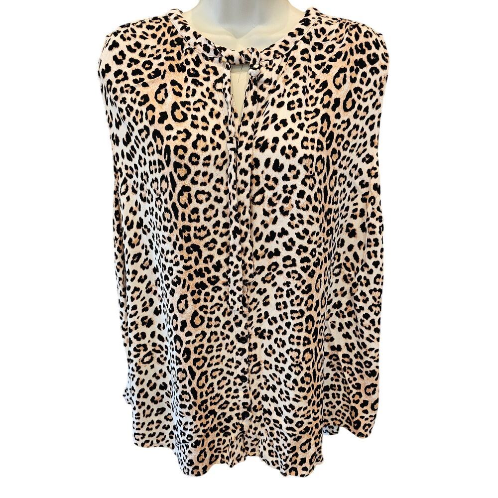 Torrid leapord print 4 (4X)CREPE TIE-FRONT BUTTON-UP TOP Sleeveless Blouse EUC